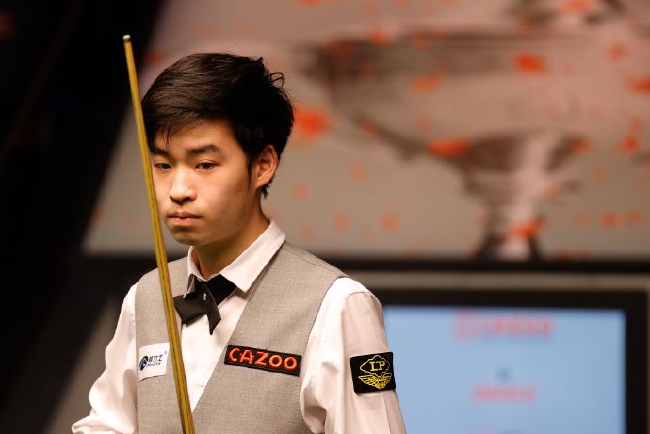 足球的脆弱 足球的脆弱